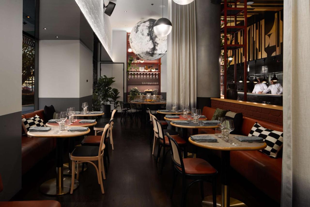 Hotel Qt Newcastle Esterno foto Interior of the restaurant